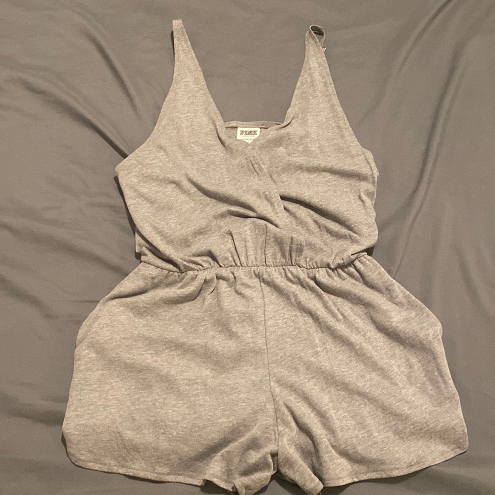 PINK gray romper with pockets NWOT